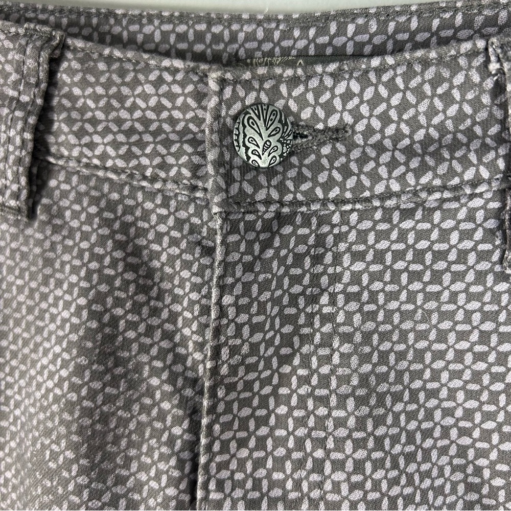 Prana Slim Trousers in Light Gray Microdot Print - Picture 4 of 13